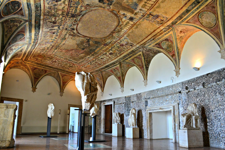 Una delle numerose sale del Museo Archeologico Nazionale di Palestrina